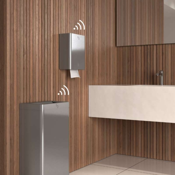 Vestuario equipado con soluciones de higiene para clubes deportivos profesionales