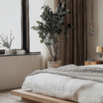 collection d'accessoires en cuir noir mat pour les chambres d'hôtel 